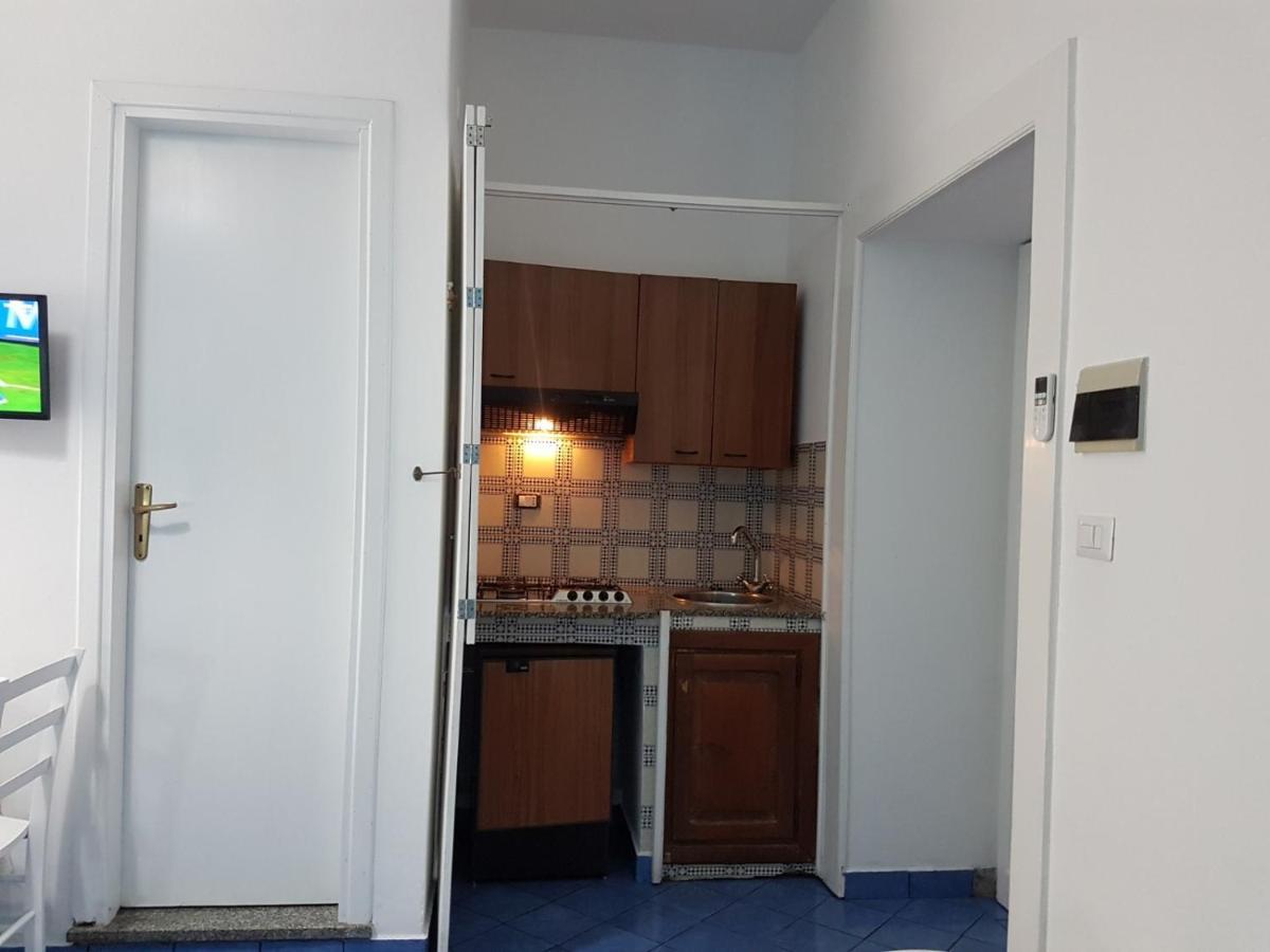 Lipari Centro Storico Flat 6 Mins From Port Apartment Exterior photo